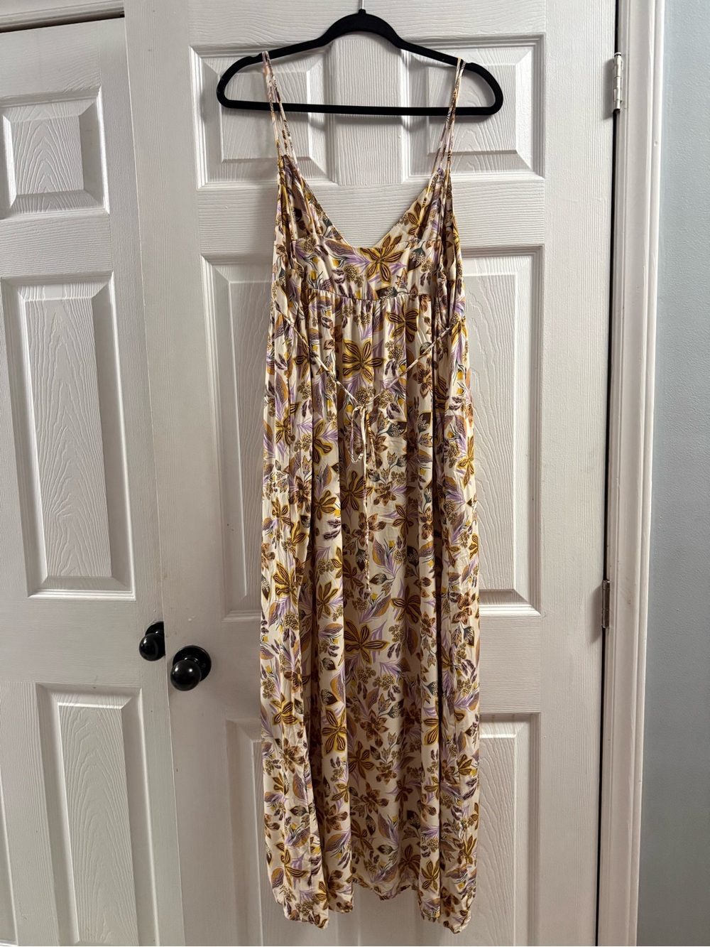 The Korner Floral Maxi Dress Size Large